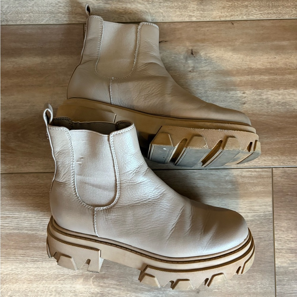 Sam Edelman Daelyn Short Boot Women's